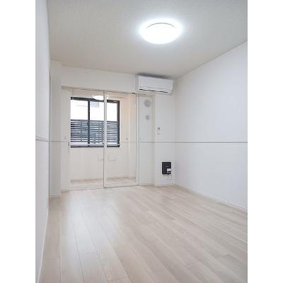 ヒカルサ清水本町 105【管理NO：1-028563701-01040】 ★家具家電は申し込み後に搬入します★の物件画像
