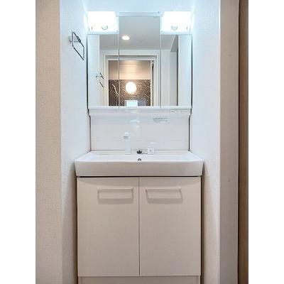 ヒカルサ清水本町 102【管理NO：1-028563701-01020】 ★家具家電は申し込み後に搬入します★の物件画像