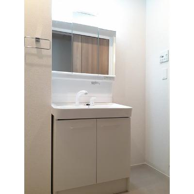 エリタージュ　スルガ 102【管理NO：1-026303401-01020】 ★家具家電は申し込み後に搬入します 2026年07月下旬入居可能の物件画像