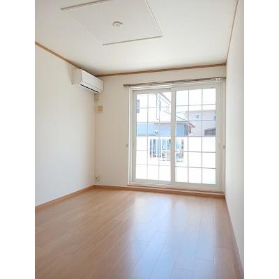 サントノーレ 101【管理NO：1-012525901-01010】 ★家具家電は申し込み後に搬入します★の物件画像
