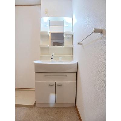 アザレア・ＨＯＲＩＫＡＷＡ 103【管理NO：1-013008801-01030】 ★家具家電は申し込み後に搬入します★の物件画像