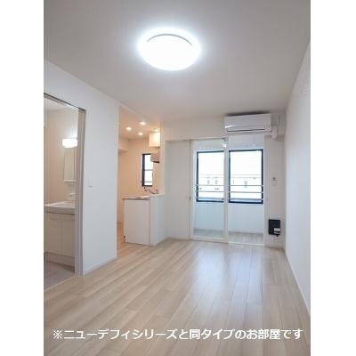 リヴィエール高岡 205【管理NO：1-028721701-02040】 ★家具家電は申し込み後に搬入します★ ★2026年10月上旬入居可能★の物件画像