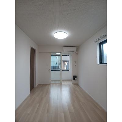 リヴィエール高岡 106【管理NO：1-028721701-01050】 ★家具家電は申し込み後に搬入します★の物件画像