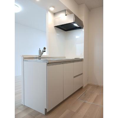 ヒカルサ焼津塩津ウエスト 105【管理NO：1-028391701-01040】 ★家具家電は申し込み後に搬入します★の物件画像