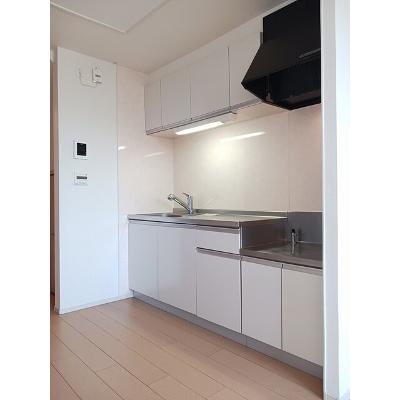 タカス　サザンハイツ 208【管理NO：1-019809601-02070】 ★家具家電は申し込み後に搬入します★の物件画像