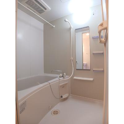 プレジャー　ケイⅡ 102【管理NO：1-016300402-01020】 ★家具家電は申し込み後に搬入します★の物件画像