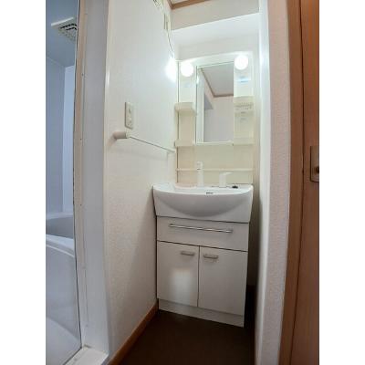 グレイスフルＢ 201【管理NO：1-012555102-02010】 ★家具家電は申し込み後に搬入しますの物件画像
