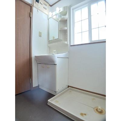 シーサイドキャッスル 201【管理NO：1-007963201-02010】 ★家具家電は申し込み後に搬入します★の物件画像