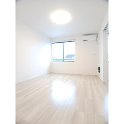 ジール 206【管理NO：1-028356701-02050】 ★家具家電は申し込み後に搬入しますの物件画像