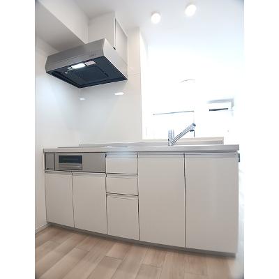 ジール 205【管理NO：1-028356701-02040】 ★家具家電は申し込み後に搬入します★の物件画像