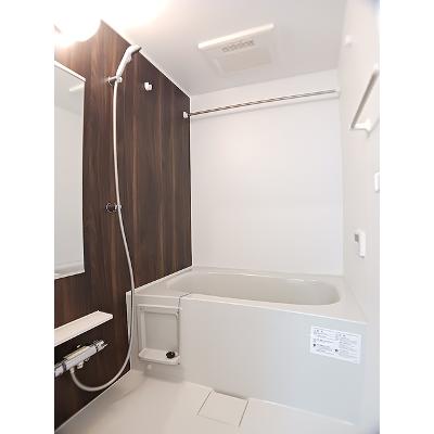 ジール 205【管理NO：1-028356701-02040】 ★家具家電は申し込み後に搬入します★の物件画像