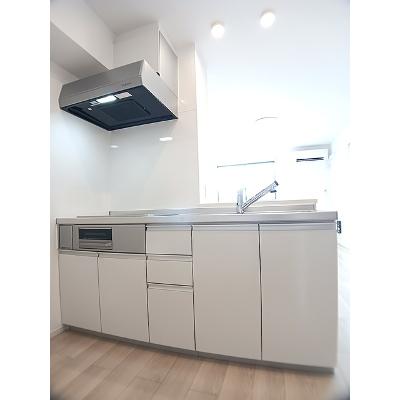 ジール 203【管理NO：1-028356701-02030】 ★家具家電は申し込み後に搬入します★の物件画像