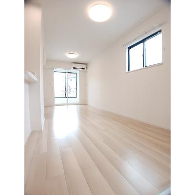 ラプンツェル 101【管理NO：1-027662001-01010】 ★家具家電は申し込み後に搬入します★の物件画像