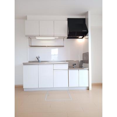 ブリーゼⅡ 102【管理NO：1-016431001-01020】 ★家具家電は申し込み後に搬入します★の物件画像