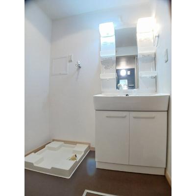 プラシード 202【管理NO：1-015908101-02020】 ★家具家電は申し込み後に搬入します★の物件画像