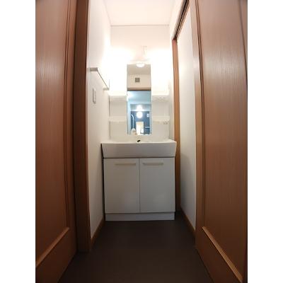 ベルウッド 101【管理NO：1-015314101-01010】 ★家具家電は申し込み後に搬入します★の物件画像