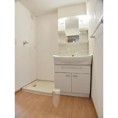 クローバー嶺田 202【管理NO：1-014371701-02020】 ★家具家電は申し込み後に搬入します★の物件画像