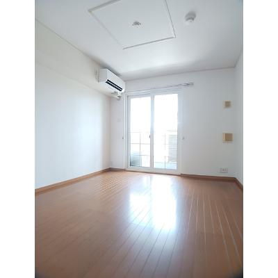 サン駿河Ⅱ－Β 102【管理NO：1-014074502-01020】 ★家具家電は申し込み後に搬入します★の物件画像