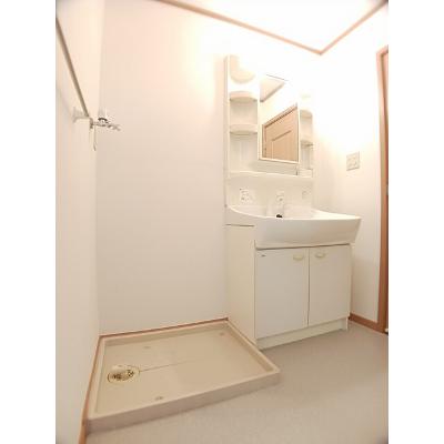 サウスウィンド 203【管理NO：1-011845701-02030】 ★家具家電は申し込み後に搬入します★の物件画像