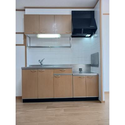 サウスウィンド 201【管理NO：1-011845701-02010】 ★家具家電は申し込み後に搬入します★の物件画像