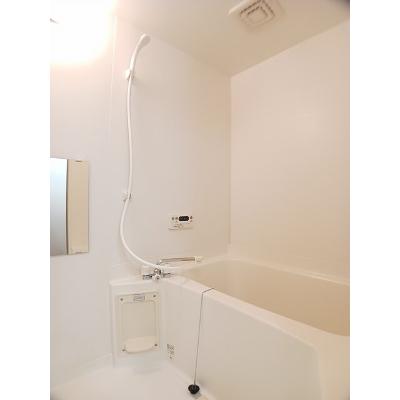 アルビオン　Ｄ 202【管理NO：1-011569801-02020】 ★家具家電は申し込み後に搬入します★の物件画像