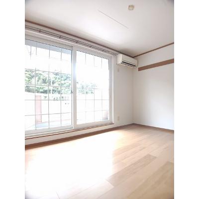 サンライズ 203【管理NO：1-011484601-02030】 ★家具家電は申し込み後に搬入します★の物件画像