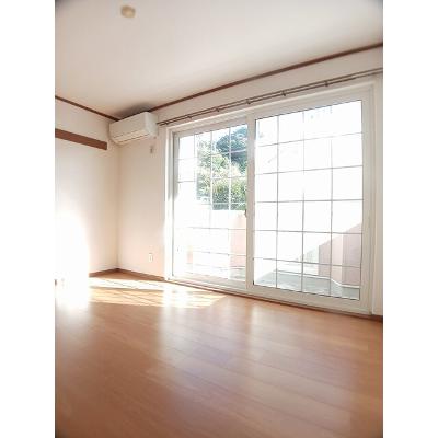 サンライズ 101【管理NO：1-011484601-01010】 ★家具家電は申し込み後に搬入します★の物件画像