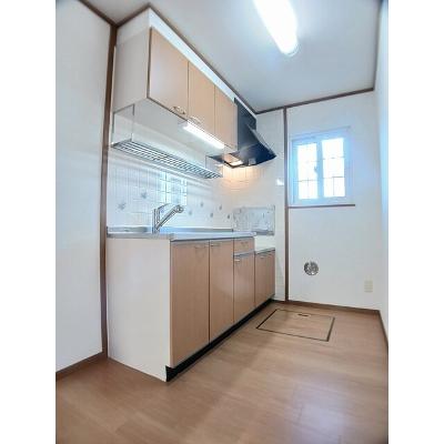 サンライズ 101【管理NO：1-011484601-01010】 ★家具家電は申し込み後に搬入します★の物件画像