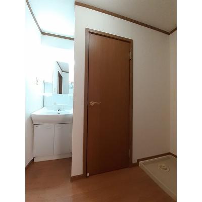 ビィラ・ヴェルジュⅡ 201【管理NO：1-010640802-02010】 ★家具家電は申し込み後に搬入します 2026年08月下旬入居可能の物件画像