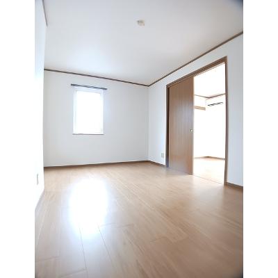 フルール・ド・スリジェ　Ａ 103【管理NO：1-010298301-01030】 ★家具家電は申し込み後に搬入します★の物件画像