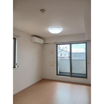 コラール 201【管理NO：1-019554101-02010】 ★家具家電は申し込み後に搬入します★の物件画像