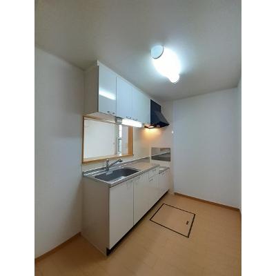 ソル・レヴァンテ　Ⅱ 103【管理NO：1-014598402-01030】 ★家具家電は申し込み後に搬入します★の物件画像