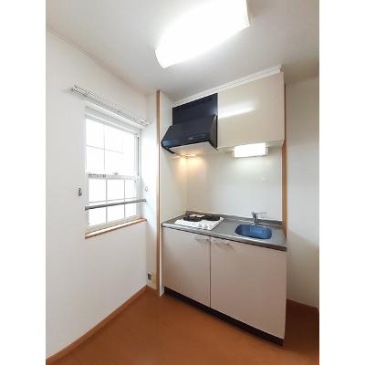 ラークヒルズ 202【管理NO：1-014502401-02020】 ★家具家電は申し込み後に搬入します★の物件画像