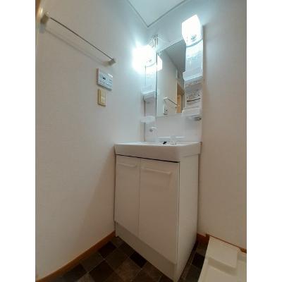 ラークヒルズ 202【管理NO：1-014502401-02020】 ★家具家電は申し込み後に搬入します★の物件画像