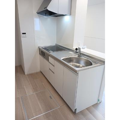 リベルタ 101【管理NO：1-028696101-01010】 ★家具家電は申し込み後に搬入します★の物件画像