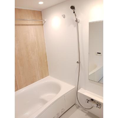 リベルタ 101【管理NO：1-028696101-01010】 ★家具家電は申し込み後に搬入します★の物件画像
