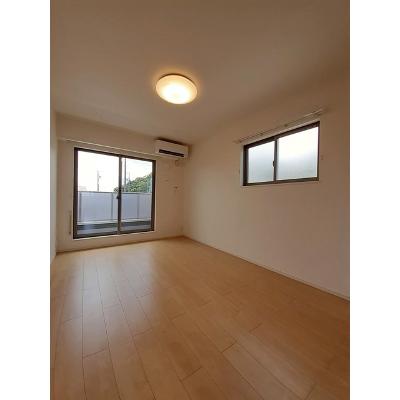 Ｌａｒｇｏ 201【管理NO：1-025244401-02010】 ★家具家電は申し込み後に搬入します 2026年08月中旬入居可能の物件画像