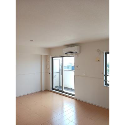 グランデーアＭ 305【管理NO：1-020113301-03040】 ★家具家電は申し込み後に搬入します★の物件画像
