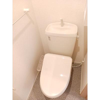 ハイバリー 101【管理NO：1-017369001-01010】 ★家具家電は申し込み後に搬入します★の物件画像