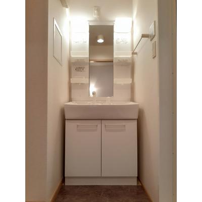 ウィスティリア１ 203【管理NO：1-014722601-02030】 ★家具家電は申し込み後に搬入します★の物件画像