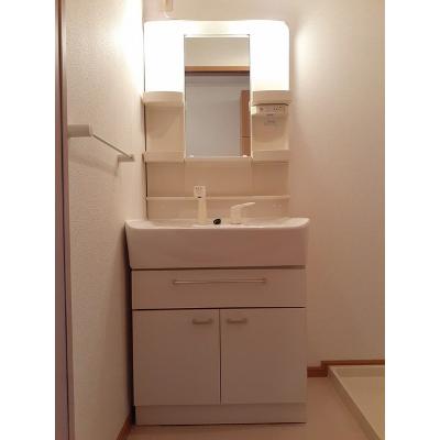 ラフレシールⅠ 105【管理NO：1-014476901-01040】 ★家具家電は申し込み後に搬入します★の物件画像