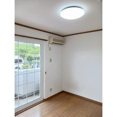 カーサ・プラテリーアＣ 102【管理NO：1-011407403-01020】 ★家具家電は申し込み後に搬入します★の物件画像