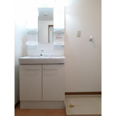 カンタービレ 205【管理NO：1-011238101-02040】 ★家具家電は申し込み後に搬入します 2026年07月中旬入居可能の物件画像