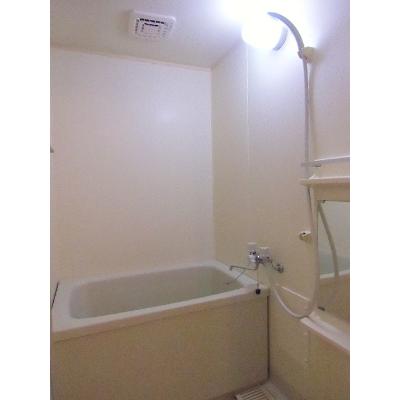 ハイツまるなか 202【管理NO：1-003372301-02020】 ★家具家電は申し込み後に搬入します★の物件画像
