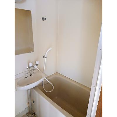 グリーンハイツＥ 101【管理NO：1-002902502-01010】 ★家具家電は申し込み後に搬入しますの物件画像