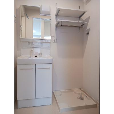 フェリスⅤ 201【管理NO：1-028213201-02010】 ★家具家電は申し込み後に搬入します 2026年07月中旬入居可能の物件画像