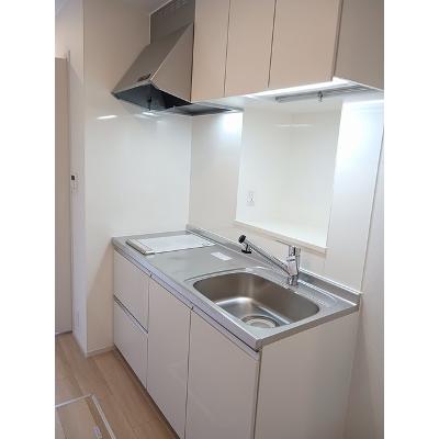 ウッチェロ・ブルー 102【管理NO：1-027851701-01020】 ★家具家電は申し込み後に搬入します★の物件画像