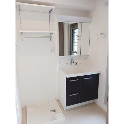 リュッシュ 202【管理NO：1-027598801-02020】 ★家具家電は申し込み後に搬入しますの物件画像