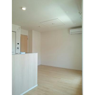 スザンヌ　ランラン 203【管理NO：1-021459701-02030】 2026年08月下旬入居可能の物件画像