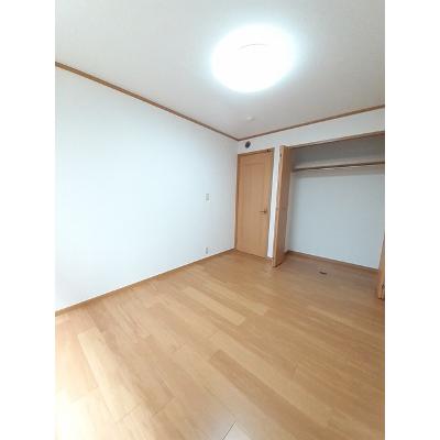 ウィステリアＢ 103【管理NO：1-012306302-01030】 ★家具家電は申し込み後に搬入します★の物件画像